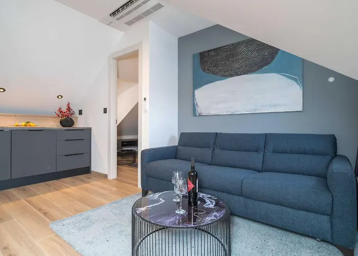 דירה Royale - One Bedroom With Sea View קאבטאט