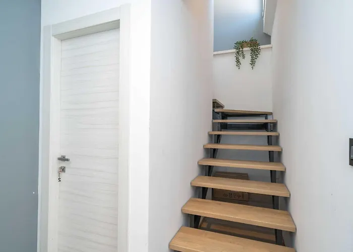 Royale - One Bedroom With Sea View